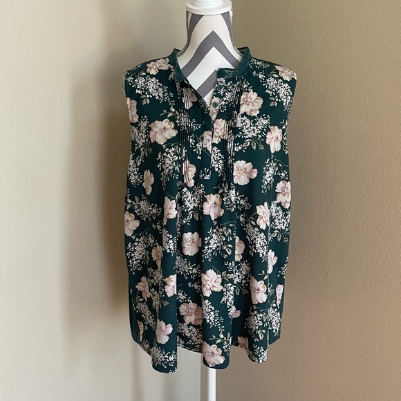 a new day Tops - A New Day Dark Green Floral Blouse - Size: XXL